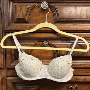 Victoria's Secret Lace Bra - Cream and Gray